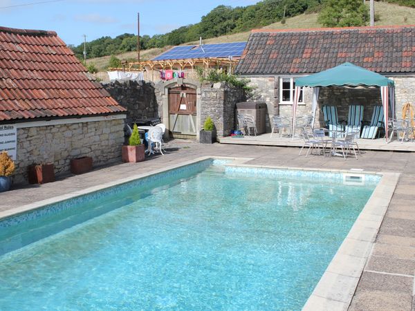 Poolside Cottage Blagdon Butcombe Fm Dorset And Somerset