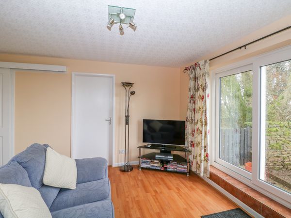 Bretton Mount Studio Flat Eyam Abney Grange Peak District