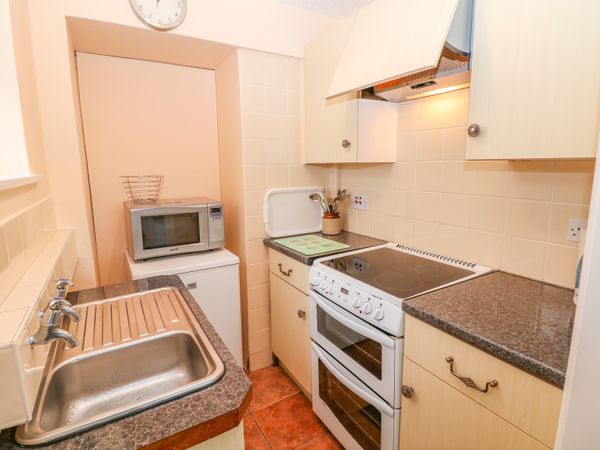 Bretton Mount Studio Flat Eyam Abney Grange Peak District
