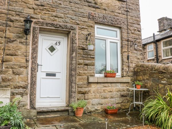 43 Macclesfield Road Whaley Bridge Toddbrook Resr Peak