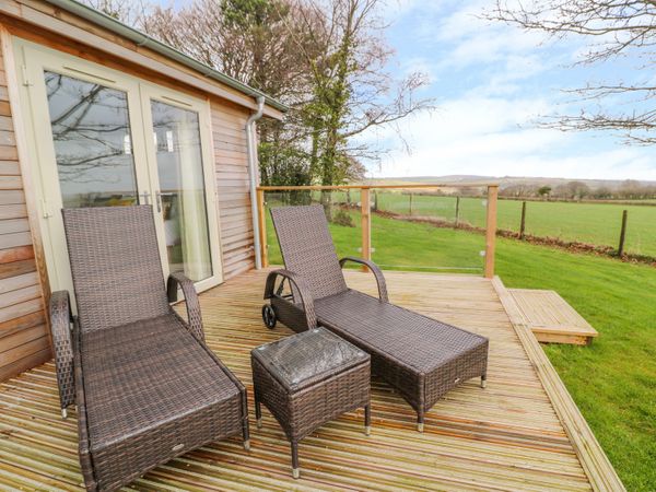 10 Faraway Fields Dobwalls Self Catering Holiday Cottage