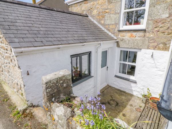 West Cottage Goldsithney Self Catering Holiday Cottage