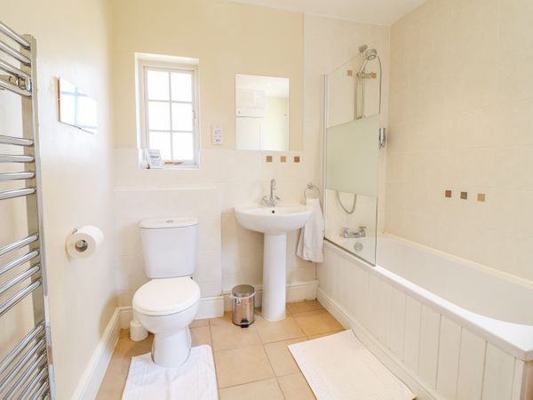 South Lodge Longford Hall Farm Holiday Cottages Ashbourne