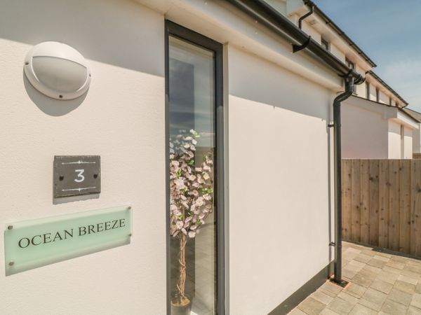 Ocean Breeze Marazion Gwallon Self Catering Holiday Cottage