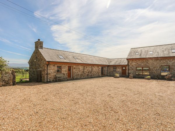 Barn Owl Brynteg Bryn Tirion Self Catering Holiday Cottage