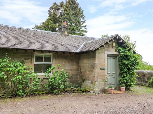Gate Lodge West Calder Harburn Self Catering Holiday Cottage
