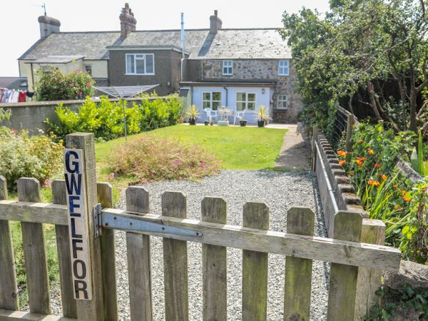 Gwelfor Llanbedrog Self Catering Holiday Cottage