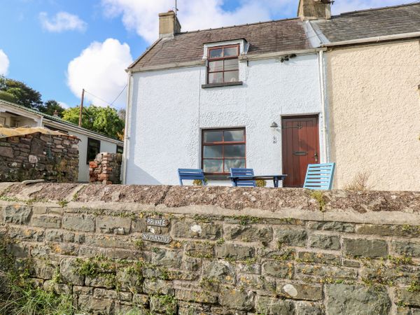 2 Strand Cottages Laugharne Self Catering Holiday Cottage