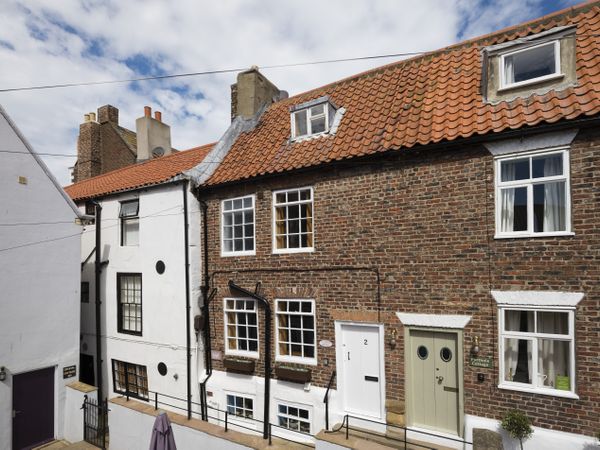 Lavender Cottage Whitby Whitby West Pier North York Moors