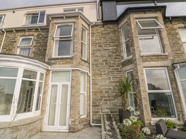 4 St Georges Apartments Newquay Cornwall Self Catering
