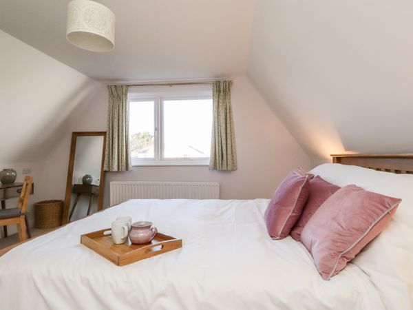 5 Kings Avenue Sandwich Sandwich Bay Estate East Anglia