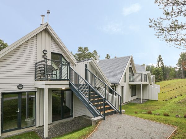 Osprey Apartment Aviemore Blackmill Self Catering Holiday