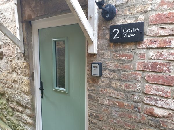 Northumberland Holiday Cottages:Castle View, Alnwick | Sykes Cottage