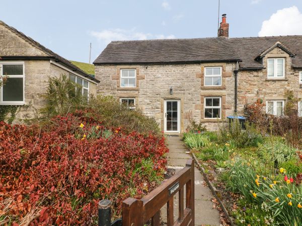 The Nook | Kniveton | Peak District | Self Catering Holiday Cottage