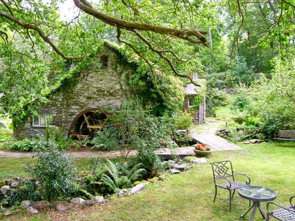 Royal Oak Farmhouse Betws Y Coed Self Catering Holiday Cottage