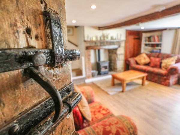 Hill Farm Cottage Freshwater Norton Green South Of England