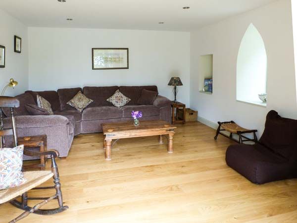 Muirmailing Cottage Stirling Plean Self Catering Holiday Cottage