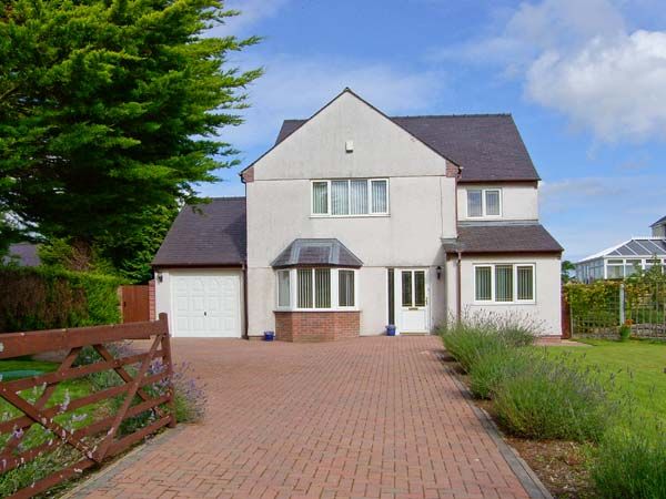 The Meadows Pentraeth Self Catering Holiday Cottage