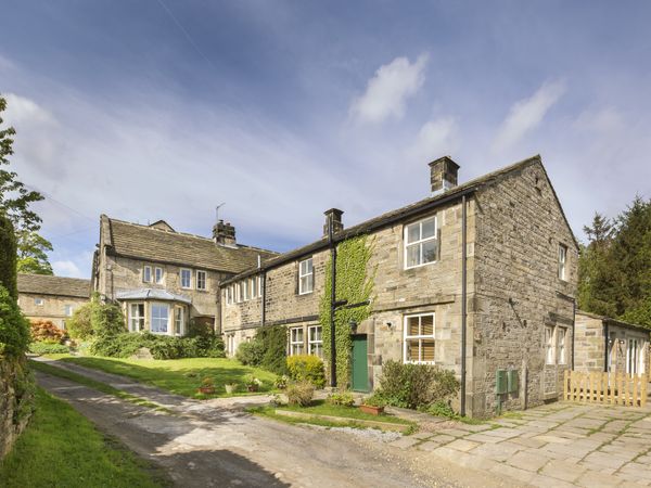 Bray Cottage Hepworth Peak District Self Catering Holiday