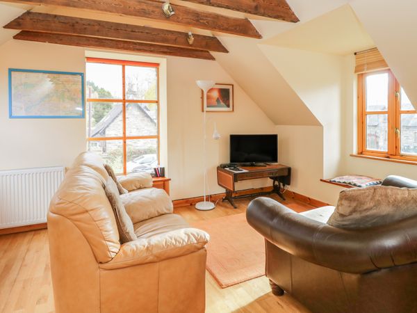 Larch Cottage Aberfeldy Weem Self Catering Holiday Cottage