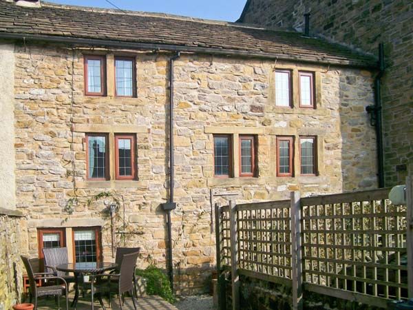 Bridge Cottage Eyam Peak District Self Catering Holiday Cottage