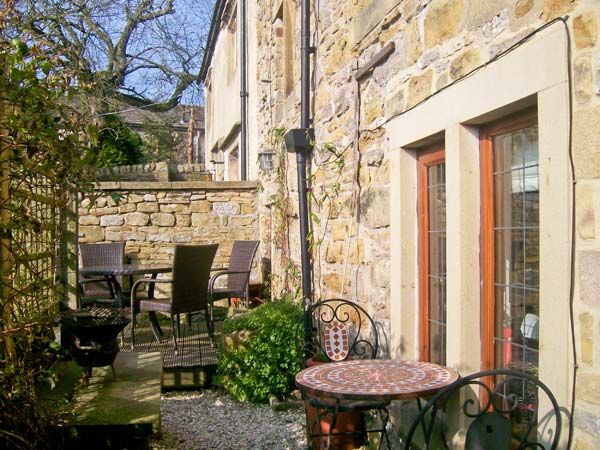 Bridge Cottage Eyam Peak District Self Catering Holiday Cottage