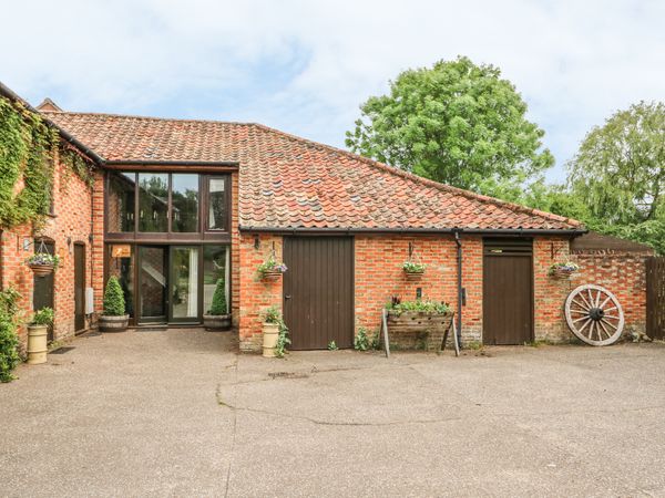The Barn Saham Hills East Anglia Self Catering Holiday Cottage