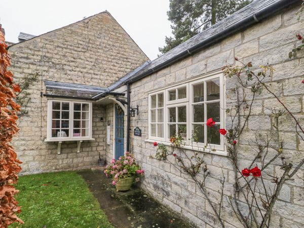 Waterside Cottage Hovingham North York Moors And Coast Self