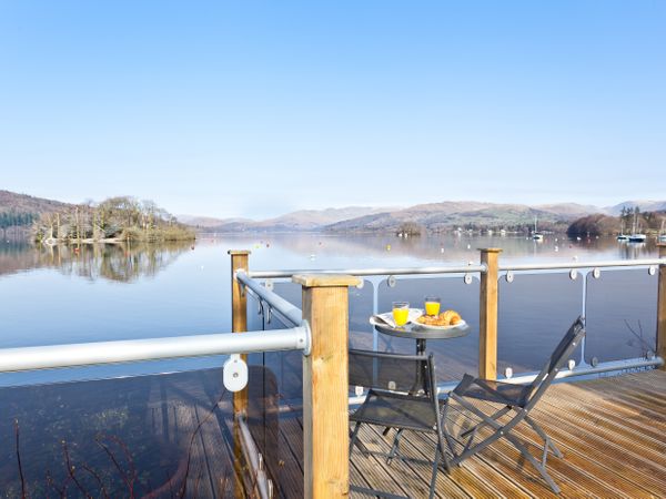 Lodge On The Lake Bowness On Windermere Ferney Green The