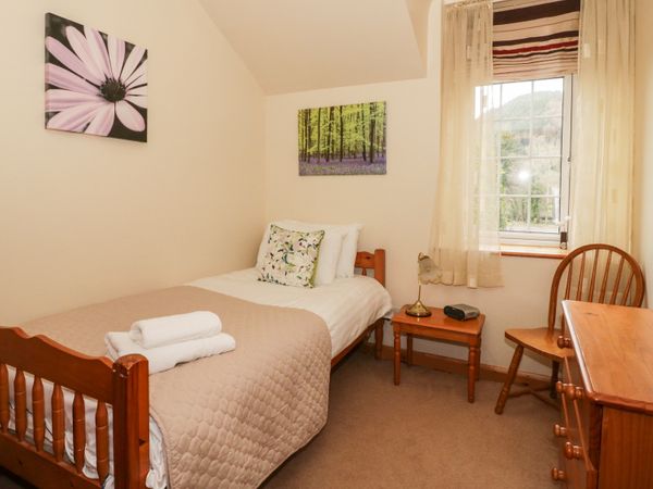 No 1 Railway Cottages Betws Y Coed Self Catering Holiday Cottage