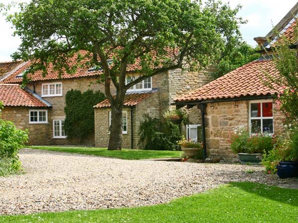 Lilac Cottage Ebberston North York Moors And Coast Self