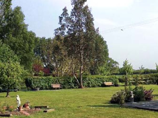 Mole Hill Cottage Alderholt Fordingbridge Dorset And