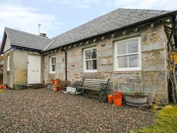 Tigh Beag Newtonmore Balgowan Self Catering Holiday Cottage