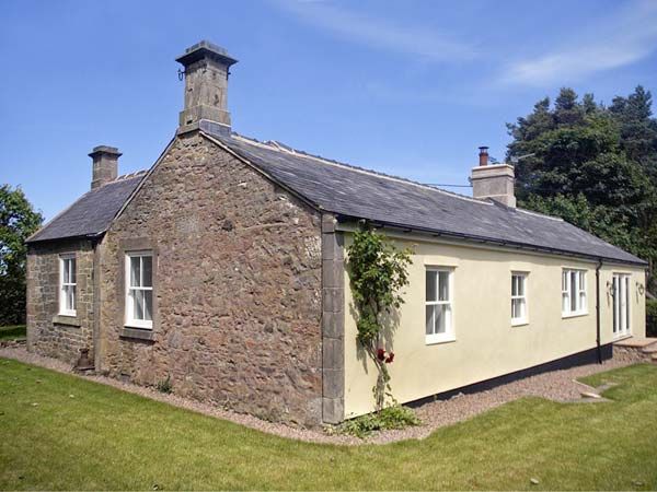 The Lake Cottage Belford Middleton Northumbria Self