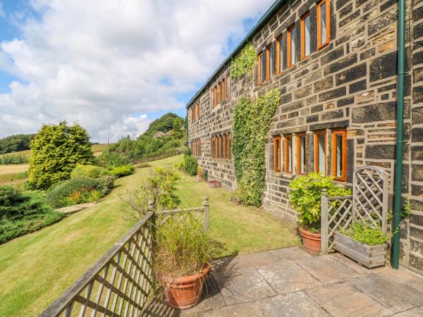 Stephenson House Hebden Bridge Midgehole Yorkshire Dales
