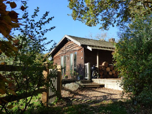 Woodmancote Lodge Linchmere South Of England Self Catering