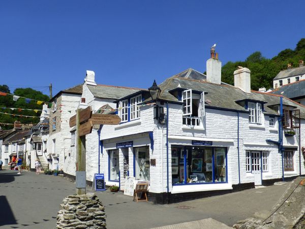 Harbour Bridge Polperro Crumplehorn Cornwall Self Catering