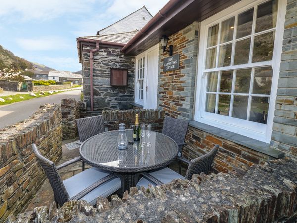 Olde Carpenters Cottage Boscastle Cornwall Self Catering
