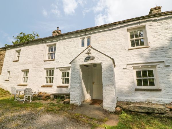 Scale Gill Foot Cowgill Stone House Yorkshire Dales Self