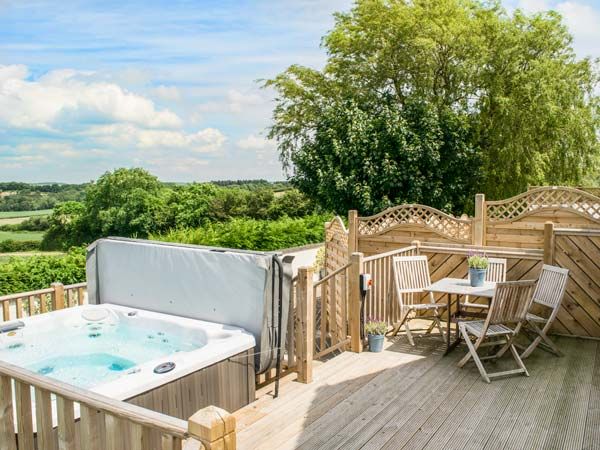 Primrose Cottage Malton Burythorpe North York Moors And