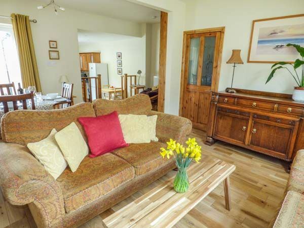 Canny Cottage Amble Northumbria Self Catering Holiday Cottage