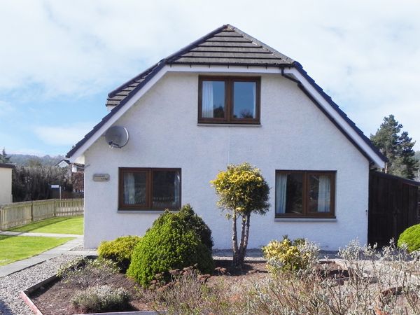 Drummond Cottage Grantown On Spey Self Catering Holiday Cottage