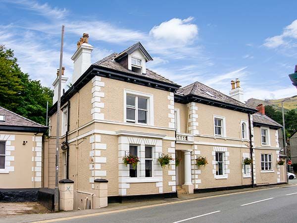 Mountain View Penmaenmawr Self Catering Holiday Cottage