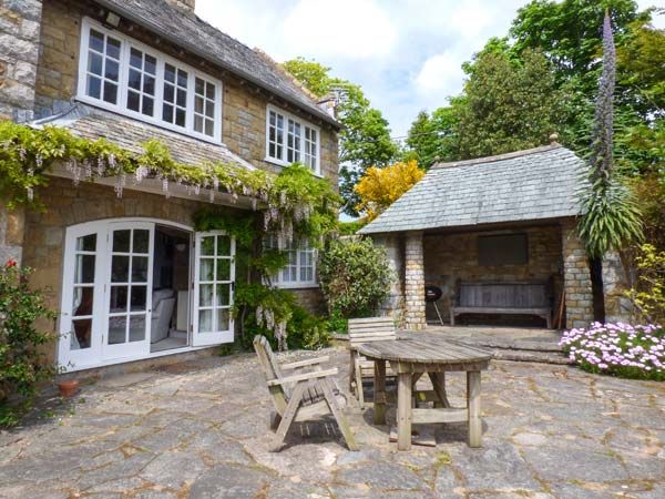 The Patio Apartment Abersoch Self Catering Holiday Cottage