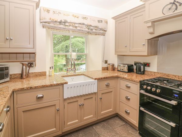 The Tack Room Cottage Ashover Hilltop Peak District Self