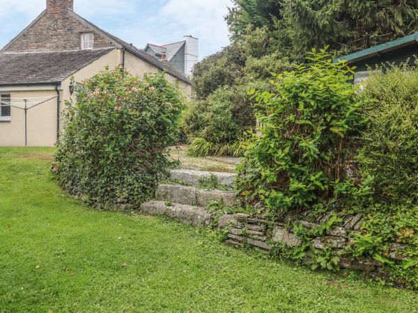 Meadowside Cottage Wadebridge Cornwall Self Catering Holiday