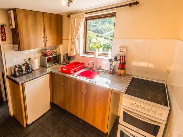 Ash Cottage Hope Peak District Self Catering Holiday Cottage