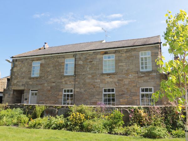 Northumberland Holiday Cottages: St. Lawrence Rest, Warkworth | Sykes Cottages
