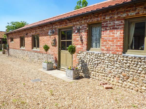 Walnut Barn Cottage Holt West Beckham East Anglia Self