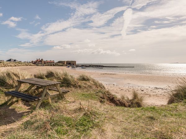 Rock Rose Beadnell Northumbria Self Catering Holiday Cottage